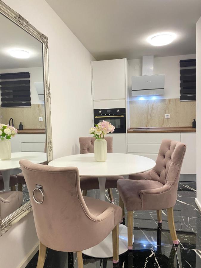 Sweet Flat With 2 Bedrooms Split Croatia Exteriör bild